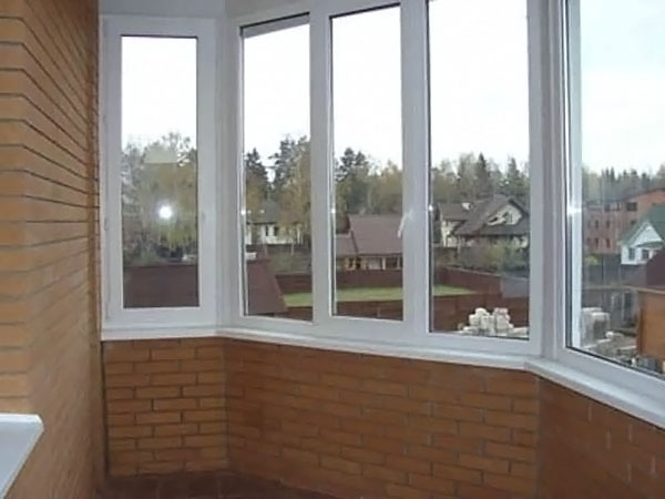 Остекления балкона в частном доме, коттедже и даче Королёв